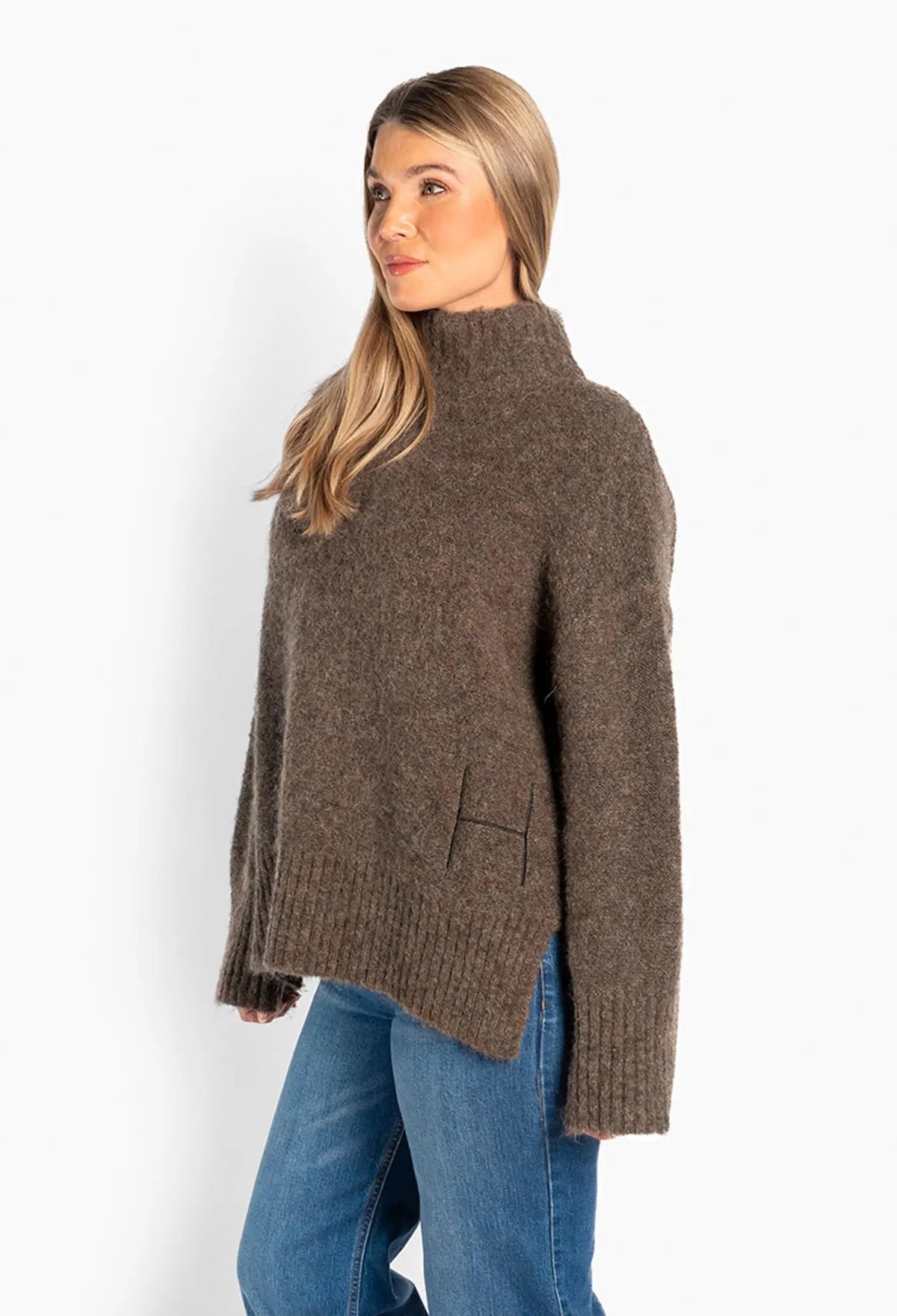 HÉST Noelle Sweater