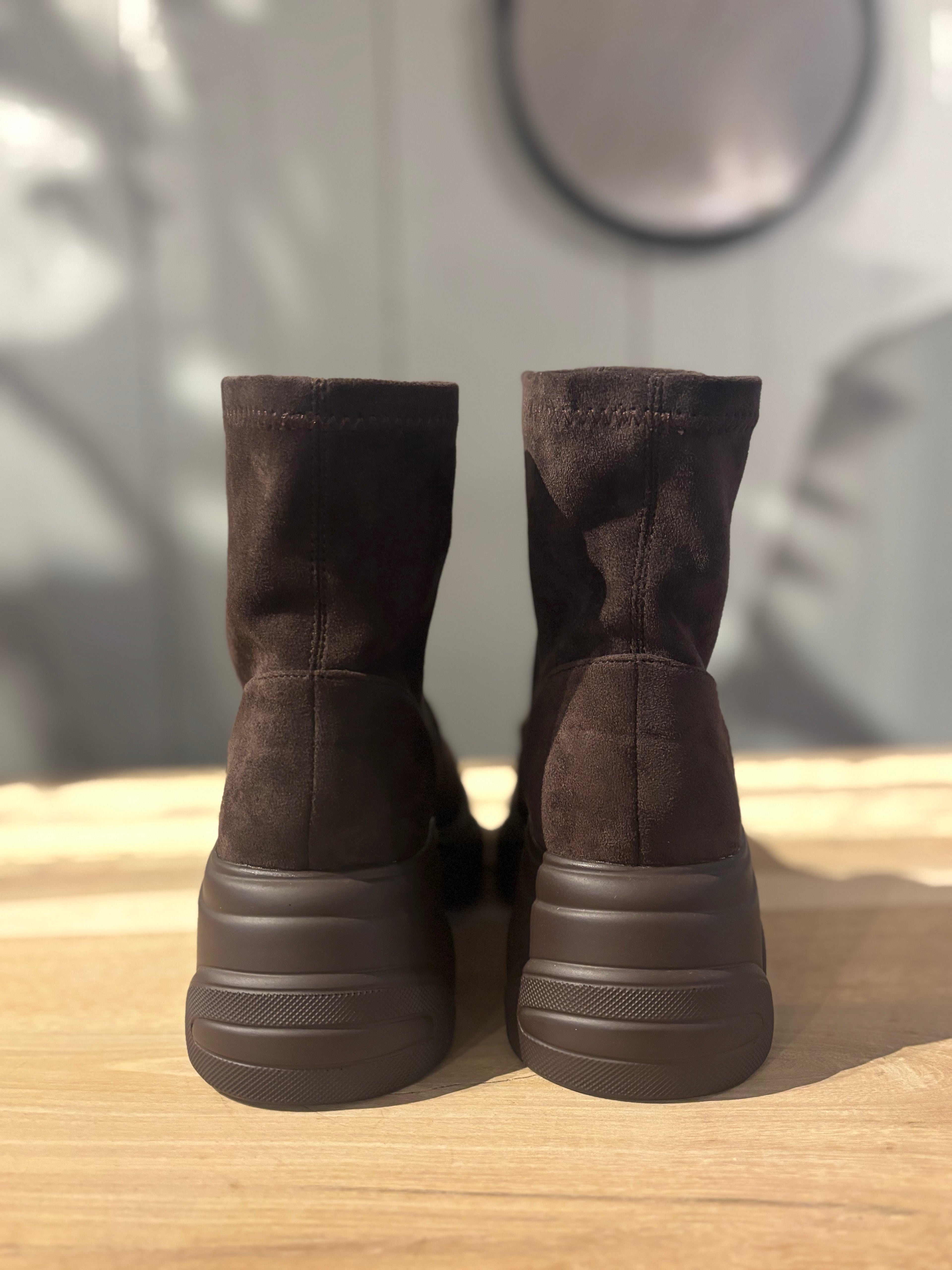 Bruna Boots