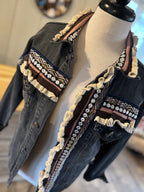 Jeans jacka med detaljer